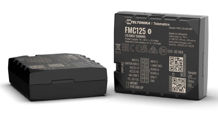 Teltonika FMC125 GPS Tracker – versatile 4G LTE Cat 1 GNSS tracker with RS232/RS485 interfaces, dual SIM support, 1-Wire for sensors, Bluetooth connectivity, and backup battery for continuous positioning and fleet management.